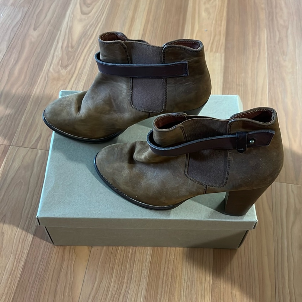 Madewell Brown Bootie Size 10
